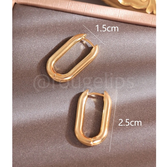 Gold Tone Rectangular Hoop Earrings Copper Minimalistic - Picture 3 of 5